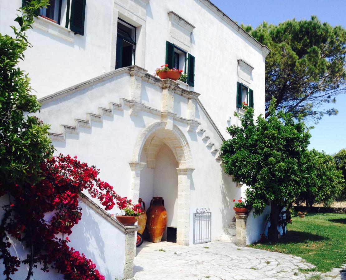 Masseria Incantamento Suite Bouganville Latiano Exterior photo